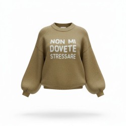 GC Wear A3591 Maglione Donna Con Scritta Ricamata Beige