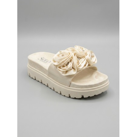 Solo Soprani SSW619N04 ROMANTIC Ciabatta Donna Con Accessorio Avorio