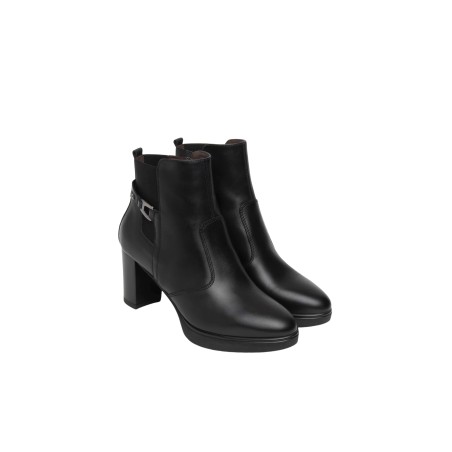 Nero Giardini GUANTO I617260D Stivaletto Donna Con Tacco Medio e Zip Laterale Nero